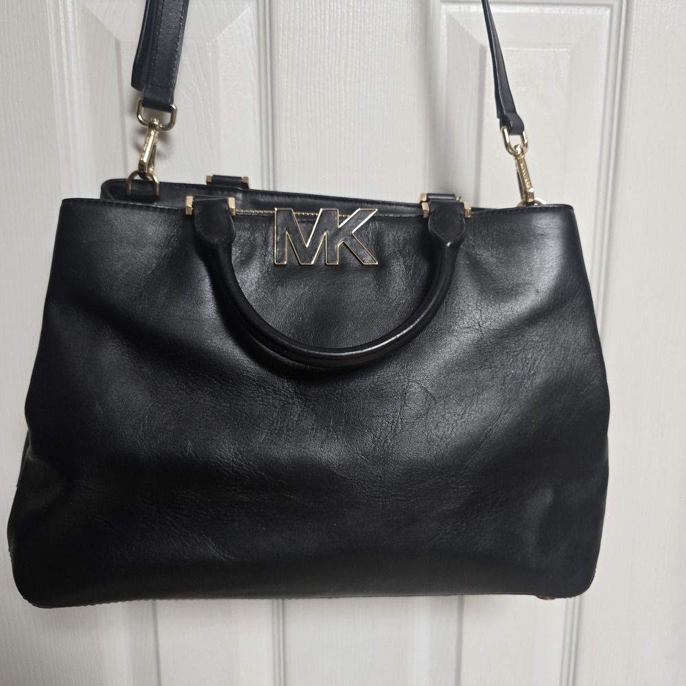 Michael Kors Black leather Satchel/Top Handle Bag